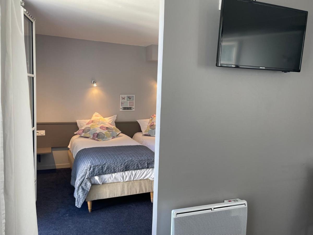 Logis Castel De Mirambel Hotel Lourdes