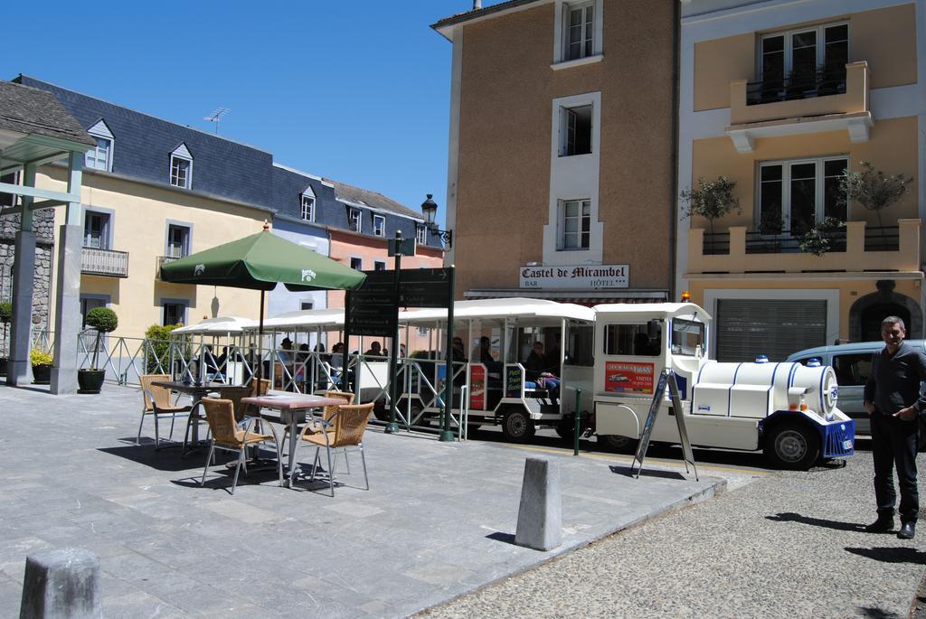 Hotel Logis Castel De Mirambel 3*